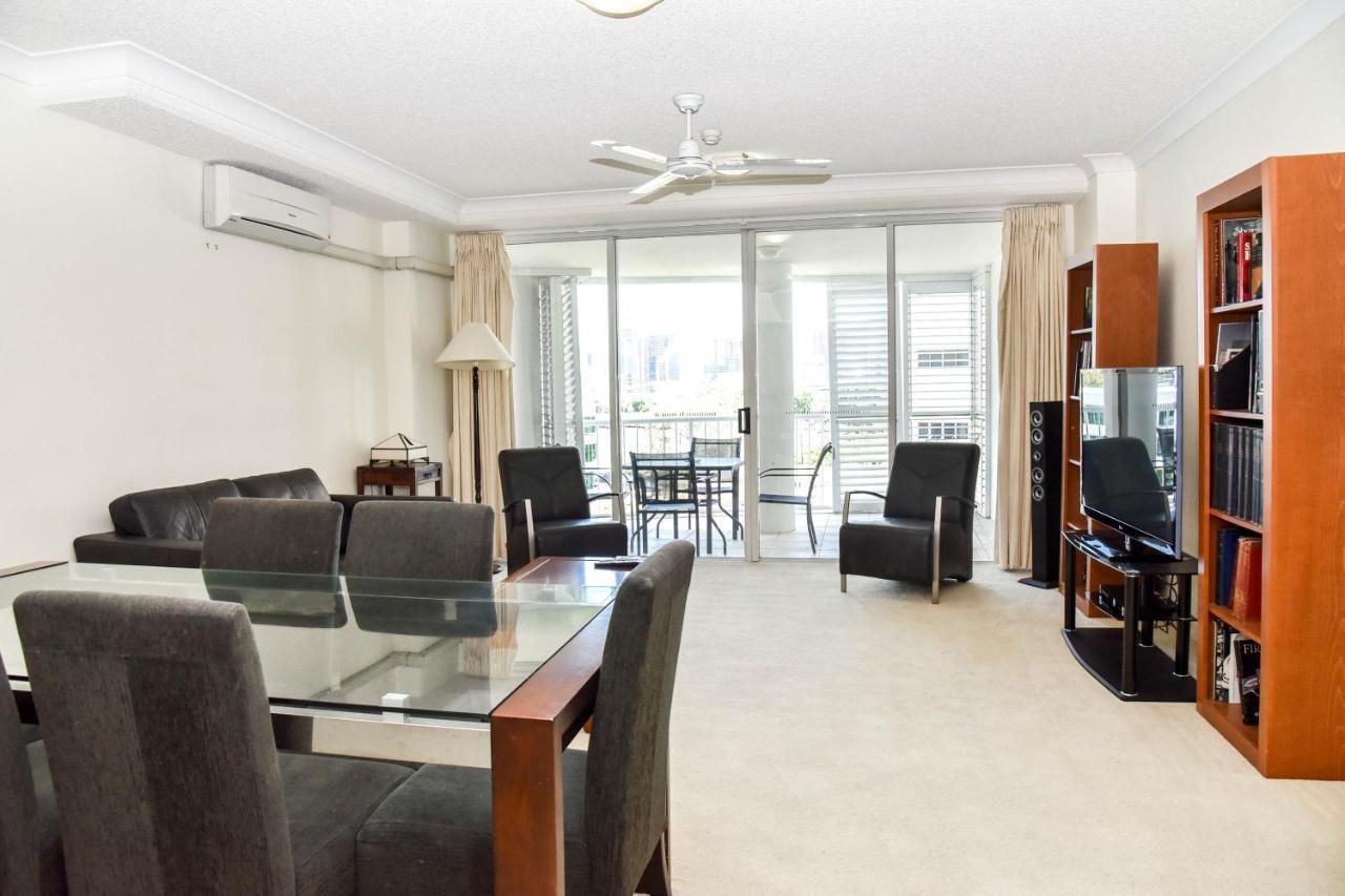 Founda Gardens Apartments Бризбейн Екстериор снимка