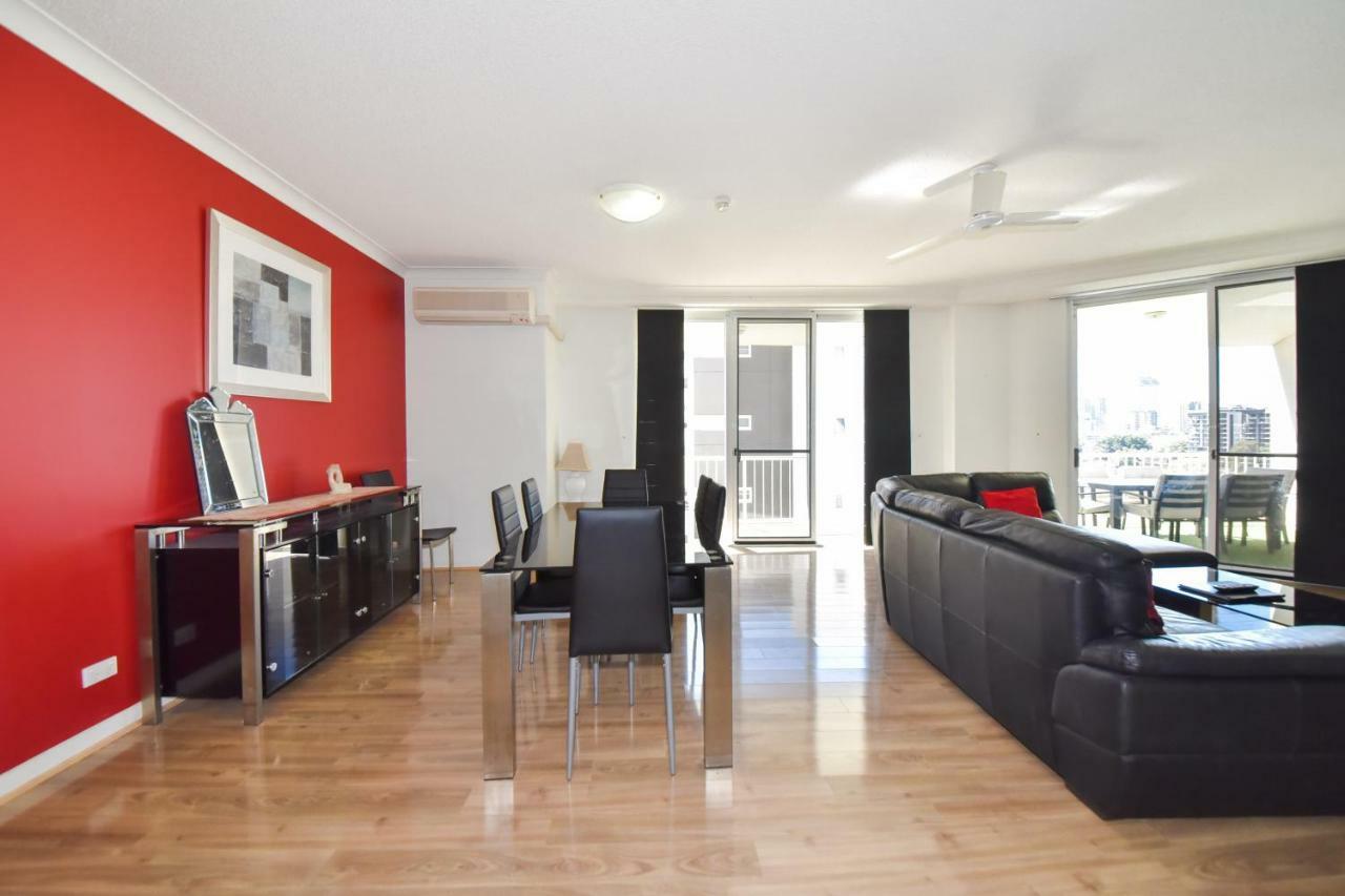 Founda Gardens Apartments Бризбейн Екстериор снимка